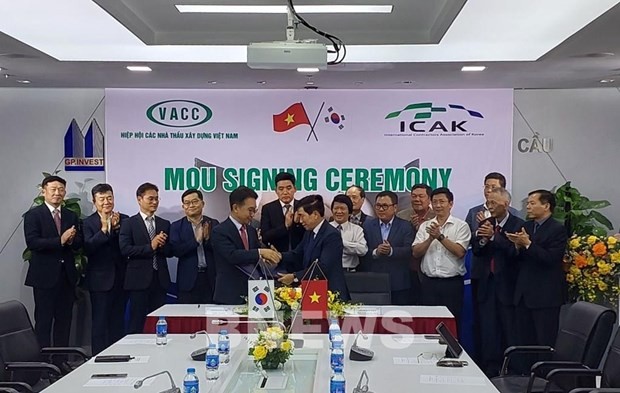 Vietnam y Corea del Sur firman memorandos de cooperación en tecnología