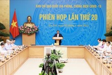 El primer ministro de Vietnam, Pham Minh Chinh, en la reunión de la Dirección Nacional de prevención y lucha contra el Covid-19 (Foto: VNA)