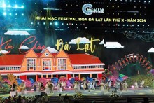 En la inauguración del décimo Festival de las Flores de Da Lat. (Fotografía: VNA)