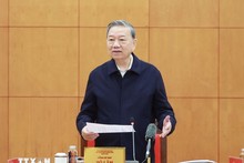 El secretario general del Partido Comunista de Vietnam, To Lam, interviene en la reunión. (Fotografía: VNA)