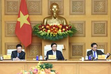 El primer ministro de Vietnam, Pham Minh Chinh (centro), en el coloquio. (Fotografía: Nhan Dan)