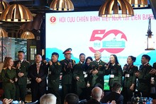 Veteranos de guerra vietnamitas en Rusia celebran el aniversario de la liberación del Sur y la reunificación de su Patria. (Fotografía: Nhan Dan)