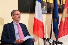 El embajador de Francia en Vietnam, Olivier Brochet. (Fotografía: Nhan Dan)