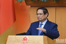 El primer ministro de Vietnam, Pham Minh Chinh, interviene en la sesión. (Fotografía: Nhan Dan)