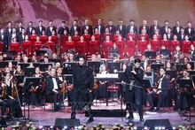 El concierto de amistad entre Vietnam y Kazajistán (Foto: VNA)