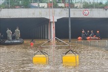 Las fuertes lluvias han causado grandes pérdidas humanas y materiales en Corea del Sur. (Fotografía: YONHAP/VNA)
