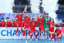 La selección femenina de fútbol sala de Vietnam conquista el campeonato del Sudeste Asiático. (Foto: PFF)