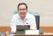 El presidente de la Asamblea Nacional de Vietnam, Tran Thanh Man, habla en el evento. (Foto: qdnd.vn)