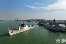 El buque 09, perteneciente a la Brigada 171 de la Región Naval 2 de la Armada Popular de Vietnam zarpó para participar en el Ejercicio Naval Multilateral de Komodo 2025 (MNEK-5) en Indonesia. (Foto: qdnd.vn)
