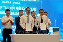 La firma de un acuerdo de cooperación entre el Departamento de Ciencia y Tecnología de la ciudad de Da Nang y KILSA Global para apoyar a los startups. (Fuente: VNA)