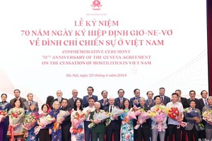 Celebran acto conmemorativo por 70 aniversario de la firma del Acuerdo de Ginebra para el cese de la guerra en Vietnam.