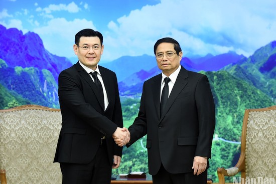 [Foto] Premier vietnamita recibe al enviado especial del Primer Ministro tailandés