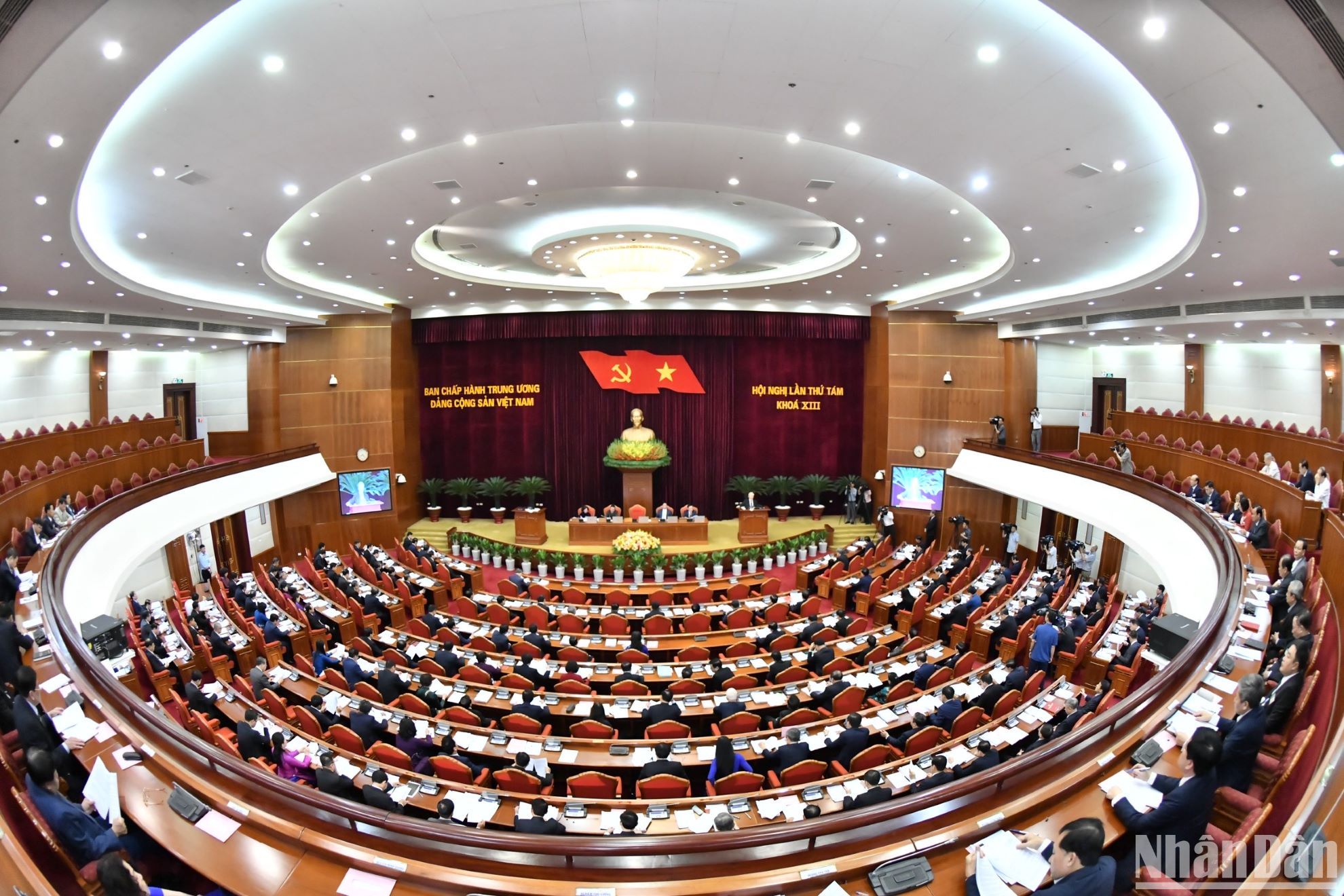 [Foto] Inauguran octavo pleno del Comité Central del Partido Comunista de Vietnam 