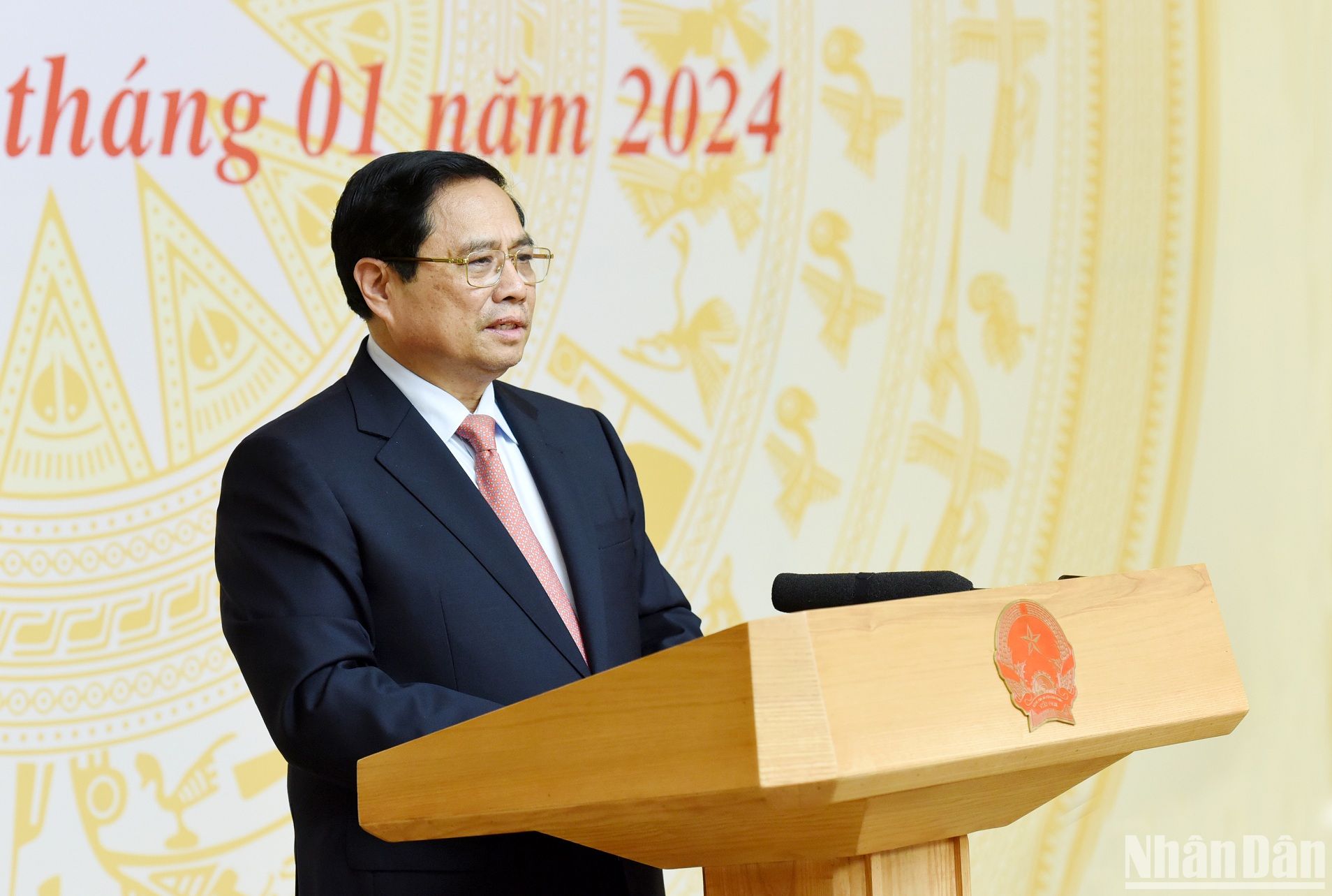 [Foto] Premier vietnamita se reúne con funcionarios de Academia Nacional de Política Ho Chi Minh