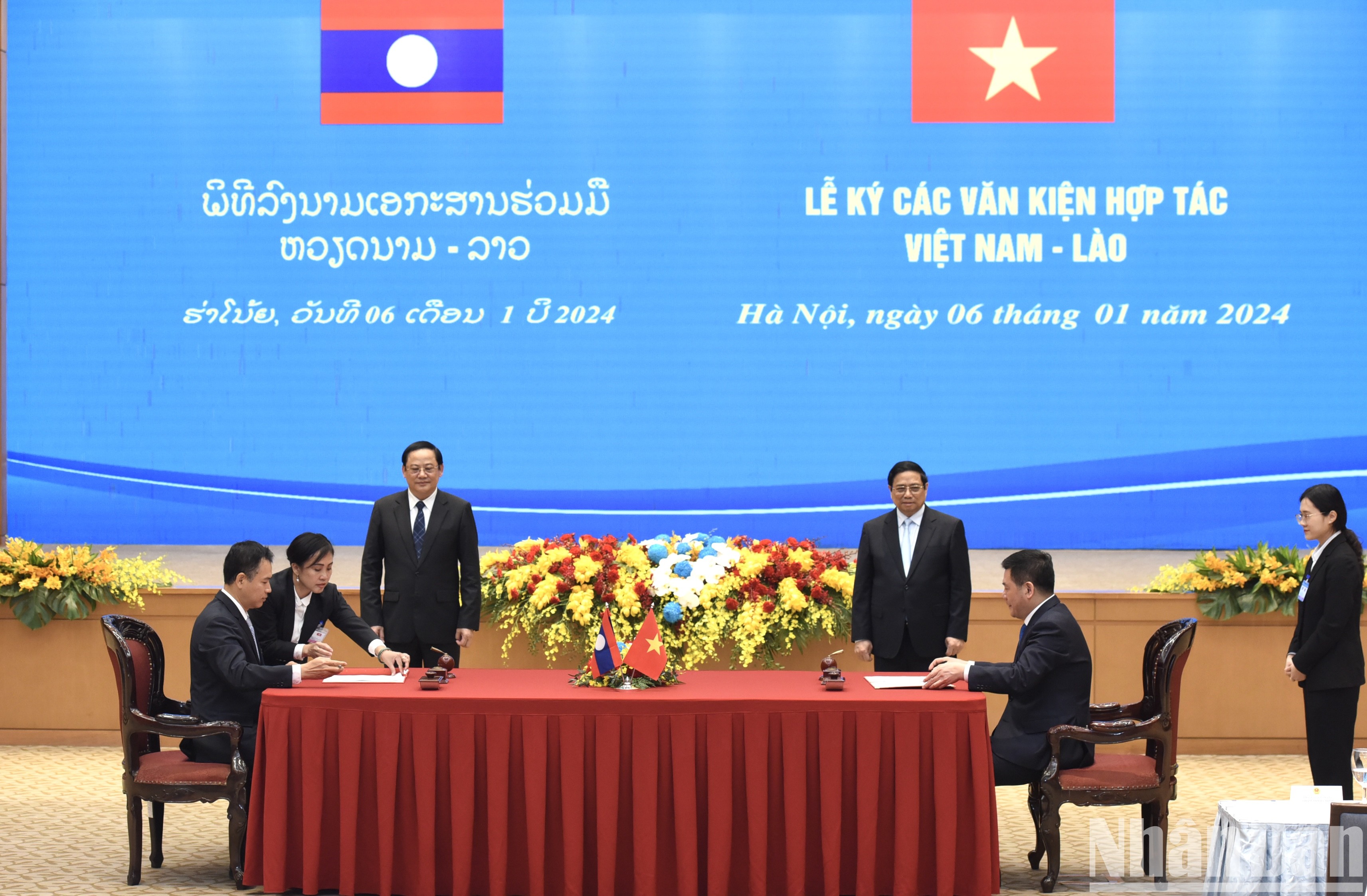 [Foto] Premieres de Vietnam y Laos presencia firma de documentos de cooperación