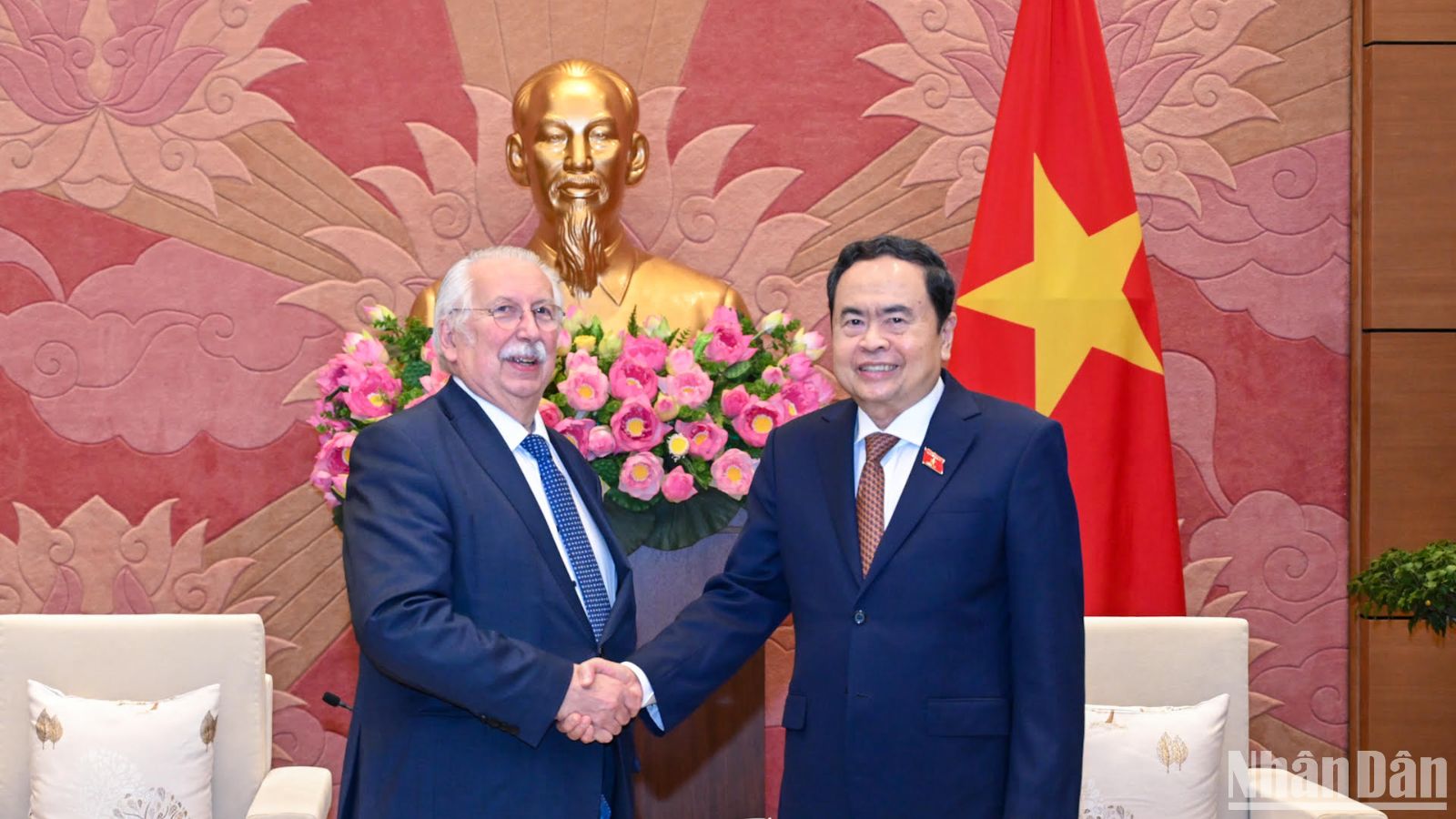 [Foto] Subjefe del Parlamento vietnamita recibe a expresidente de Cámara baja de Bélgica