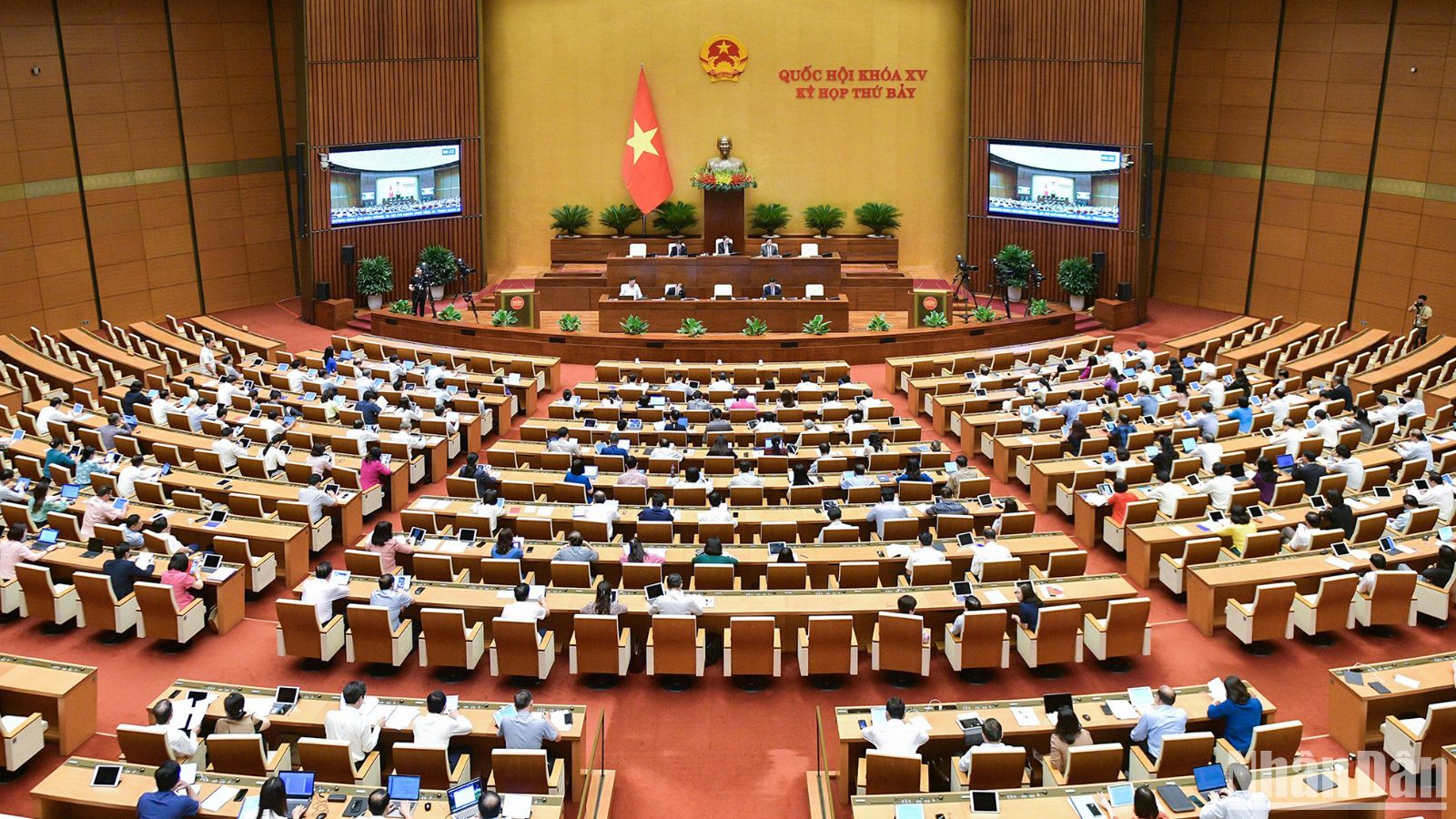 [Foto] Parlamento debate enmiendas a Ley de Organización de los Tribunales Populares y Ley de Capital