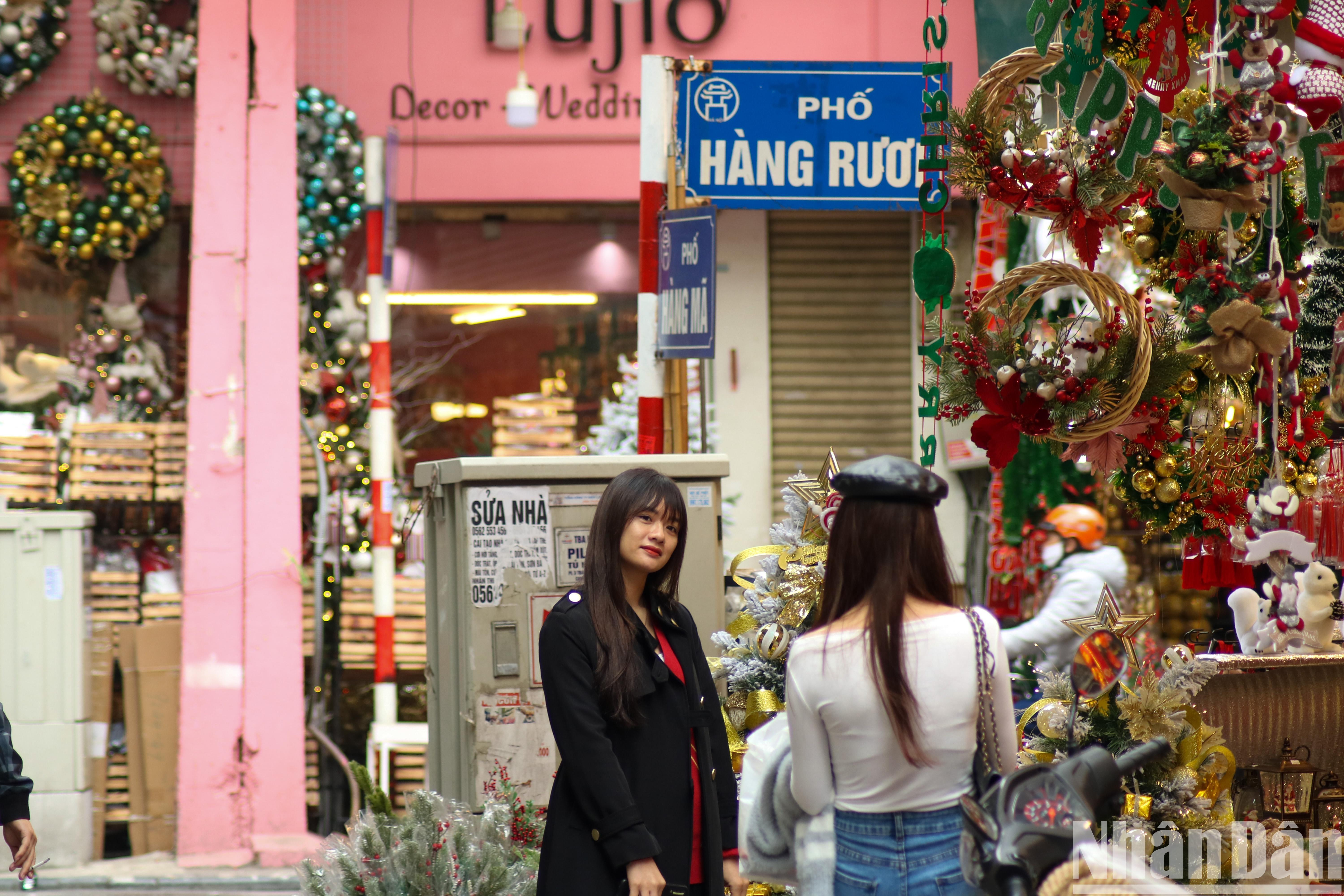 [Foto] Casco Viejo de Hanói en ambiente navideño