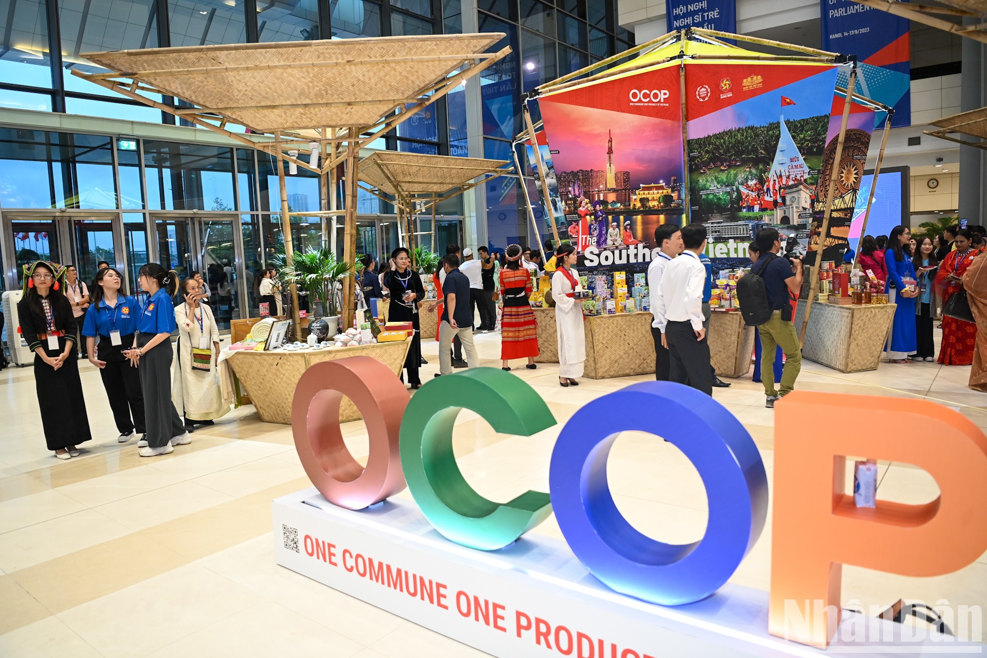 Inauguran en Hanói exposición sobre logros de innovación y productos OCOP
