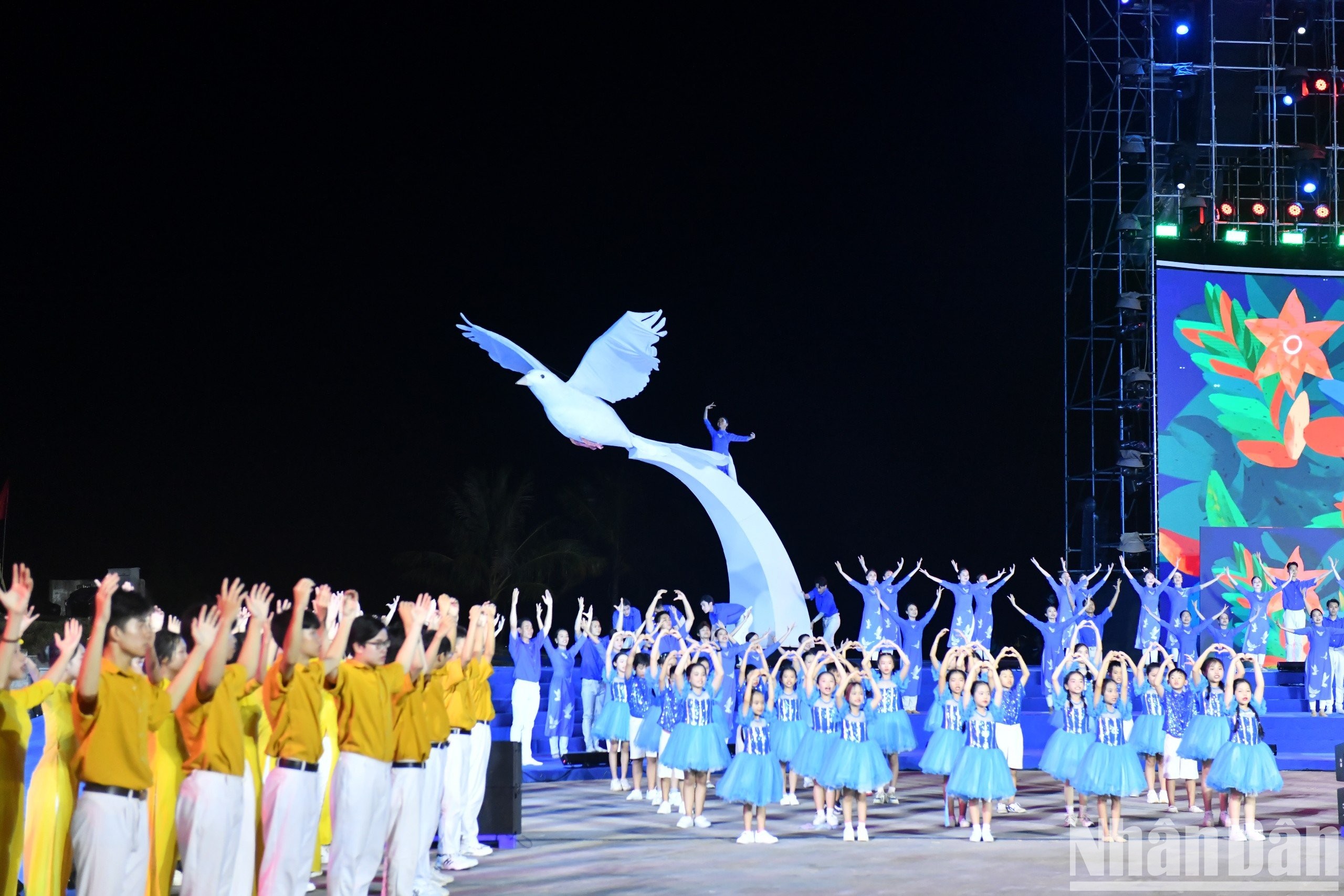 [Foto] Impresionante inauguración del “Festival por la Paz 2024”