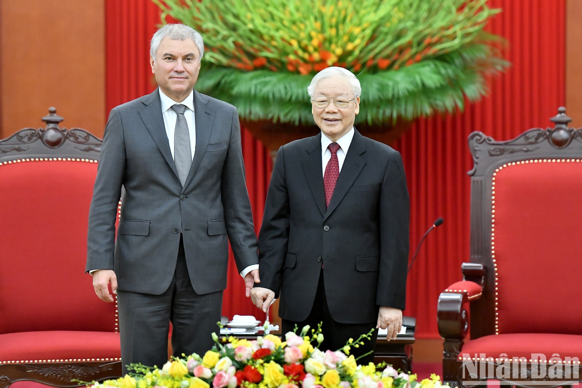 [Foto] Máximo dirigente partidista de Vietnam recibe a presidente de Duma Estatal de Rusia