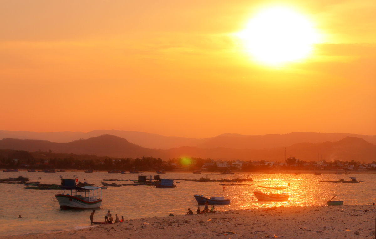 Atardecer en la isla de Hon Chua