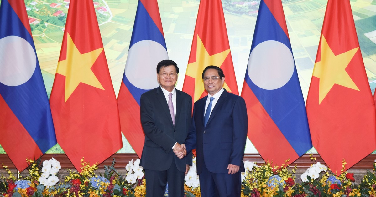 [Foto] Premier de Vietnam recibe al máximo dirigente laosiano