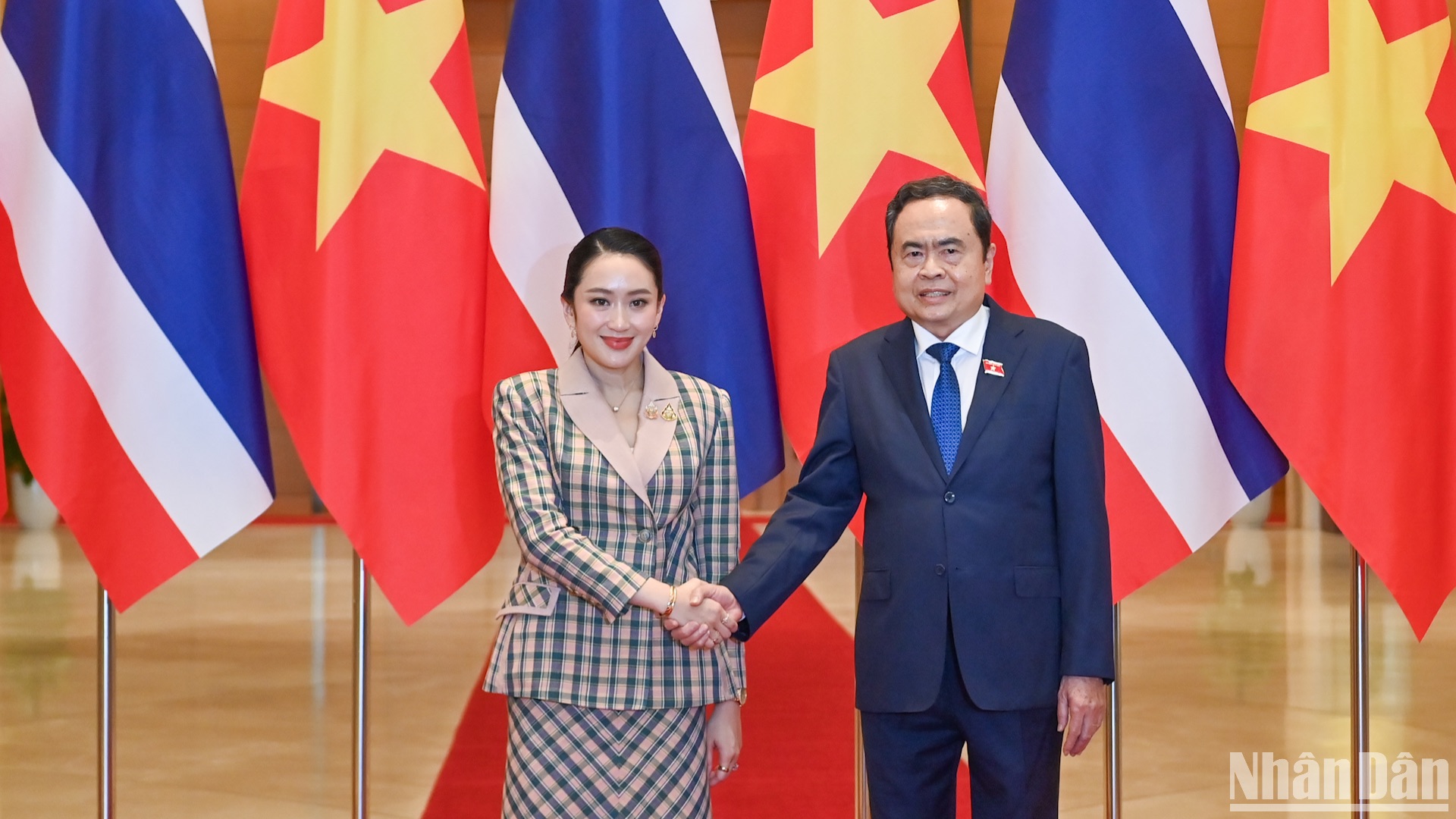 [Foto] Presidente de Asamblea Nacional recibe a primera ministra tailandesa