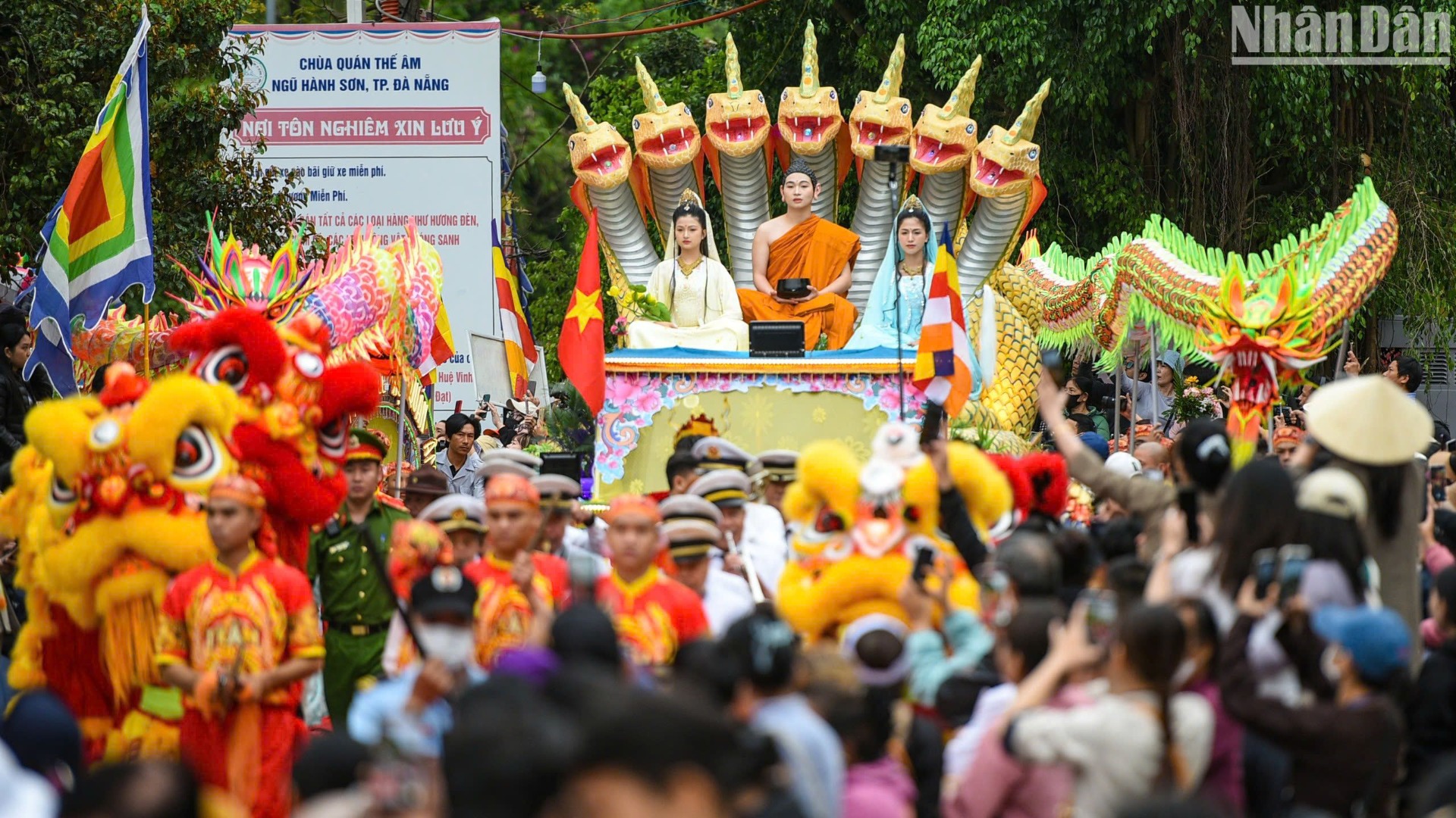 [Foto] Miles de budistas asisten a Festival de Quan The Am en ciudad vietnamita