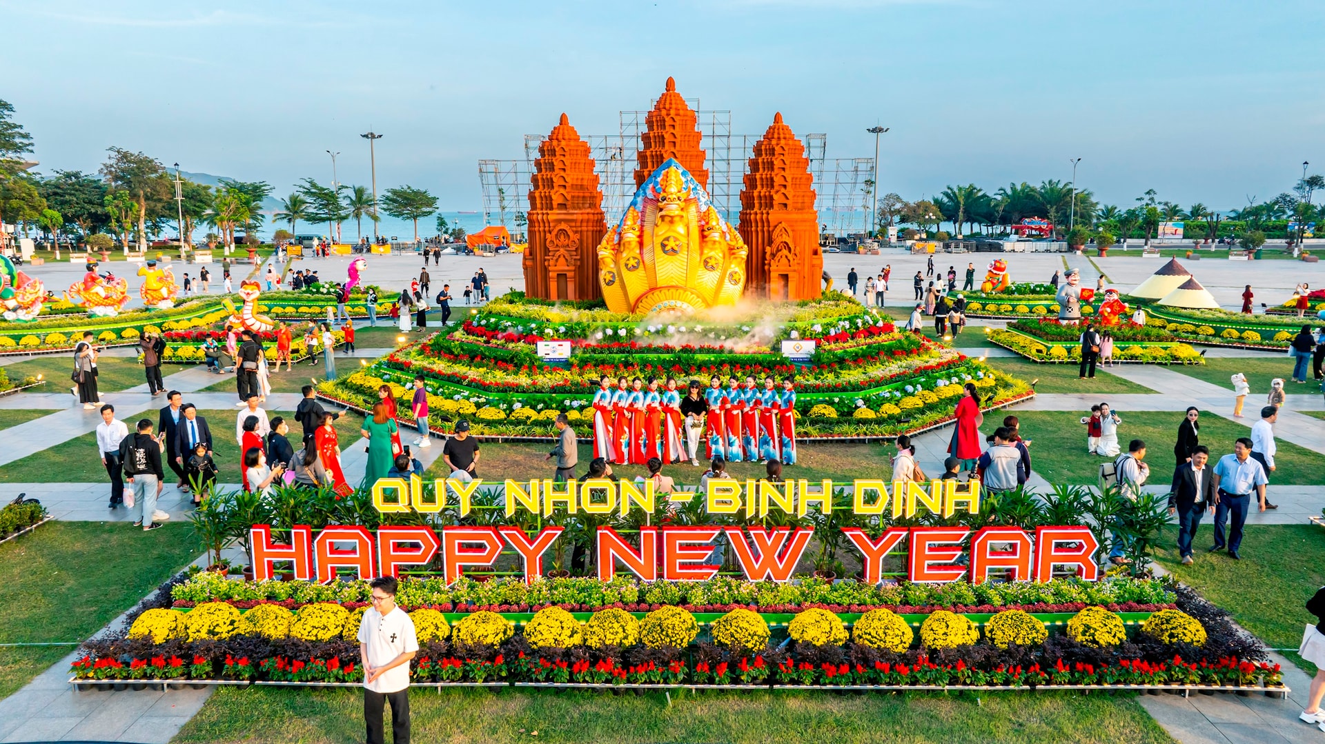 Impresionantes modelos de mascota del Tet 2025 en provincia de Binh Dinh