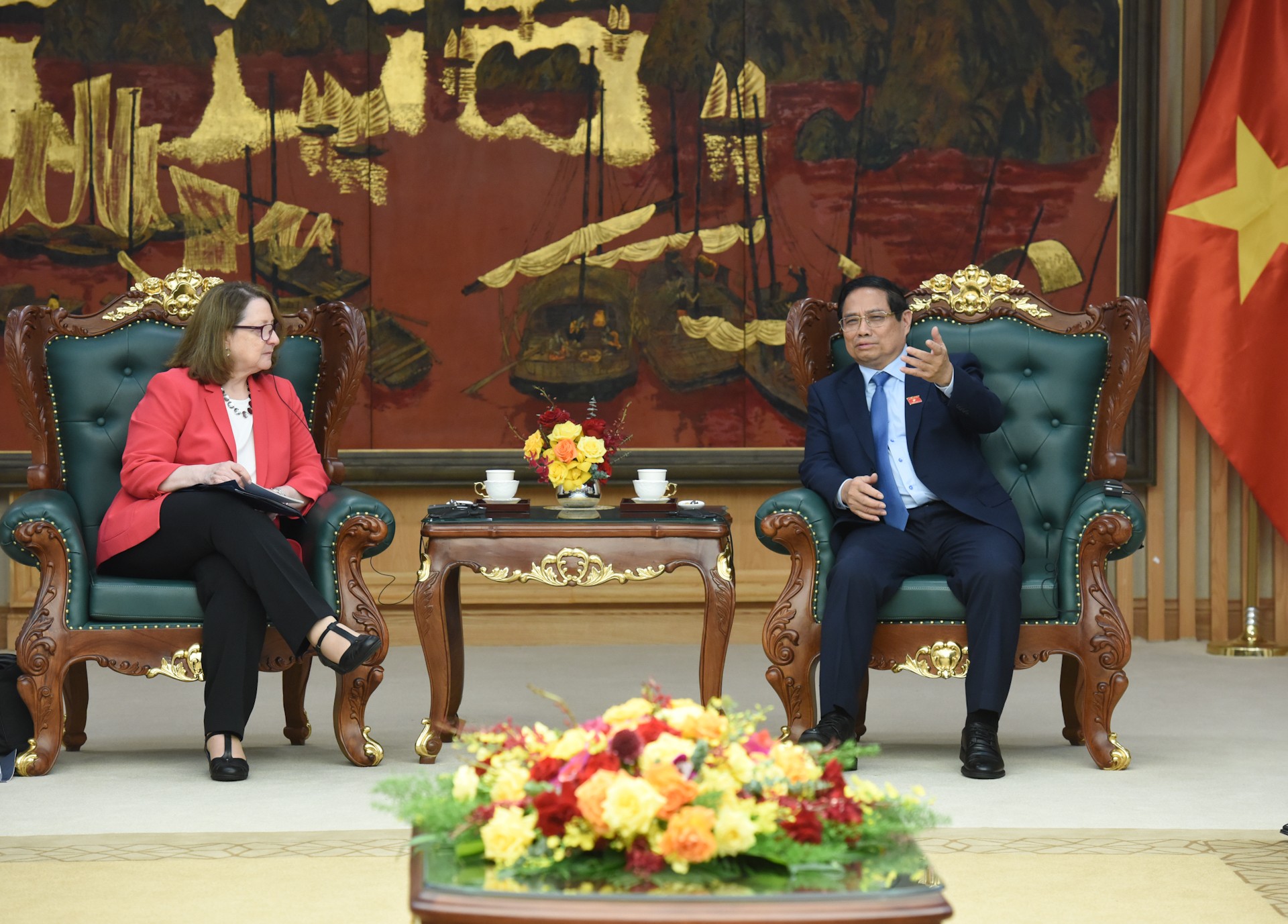 [Foto] Premier vietnamita recibe a delegación de Comisión de Revisión Económica y de Seguridad EE. UU.-China