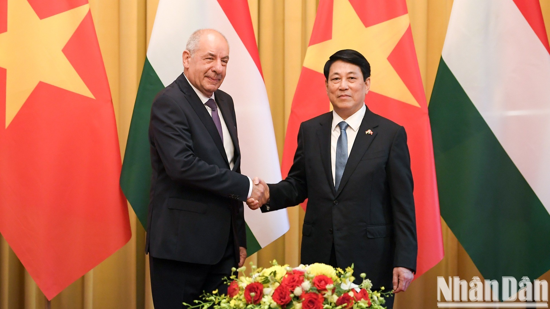[Foto] Presidente de Vietnam sostiene conversaciones con su par húngaro