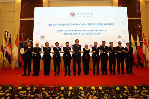 Los ministros de Economía de la Asean. (Fotografía: ASEAN.org)