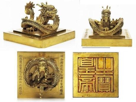 El sello dorado "tesoro del emperador". (Fotografía: VNA)