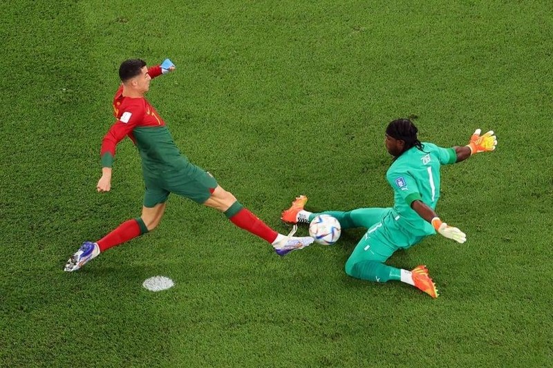 Ronaldo marcó de penalti para el equipo portugués.