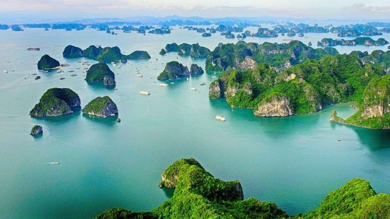 Bahía de Ha Long entre los 25 destinos más hermosos del mundo.
