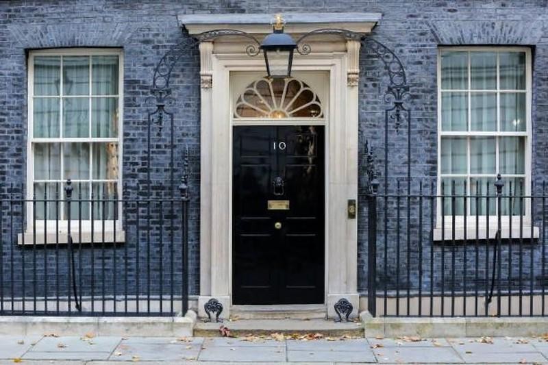 Casa número 10 de la calle Downing, donde funciona la residencia oficial y oficina de trabajo del primer ministro británico. (Fotografía: Getty) 