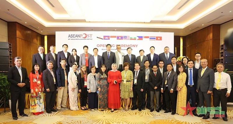 Los delegados en el evento. (Fotografía: qdnd.vn)