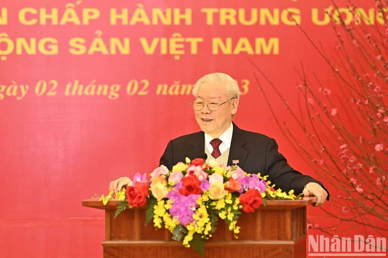 El secretario general del PCV, Nguyen Phu Trong, interviene en el acto. 