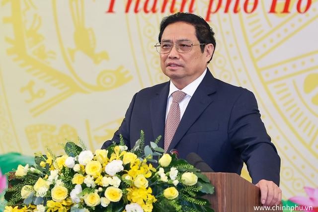 El primer ministro de Vietnam, Pham Minh Chinh, interviene en la cita. (Fotografía: VGP)