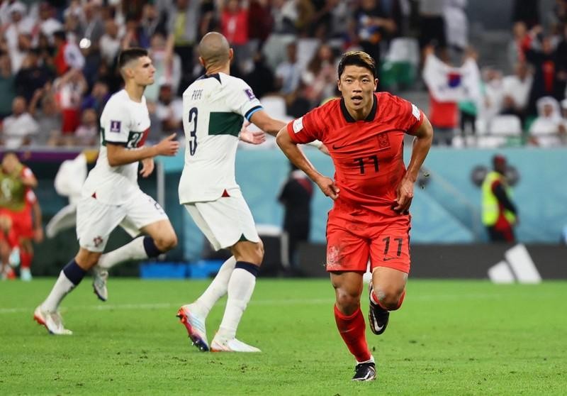 El delantero Hwang Hee-chan, autor del gol que llevó a Corea del Sur al top 16 de la Copa Mundial 2022. (Fotografía: Reuters)