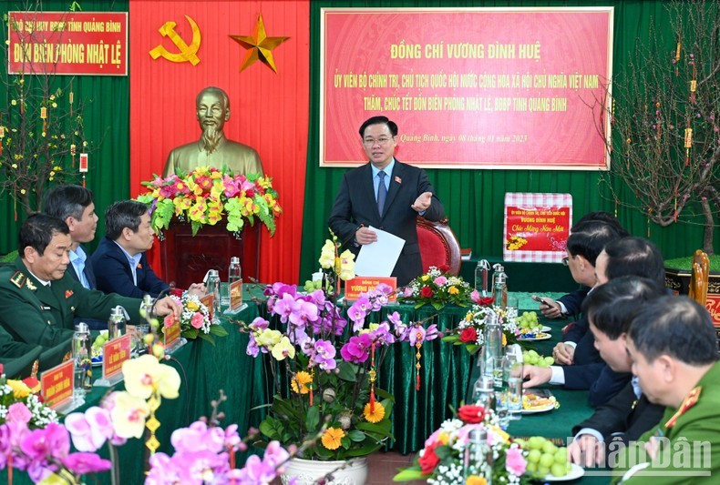 El presidente de la Asamblea Nacional de Vietnam, Vuong Dinh Hue, en el evento. (Fotografía: Nhan Dan)