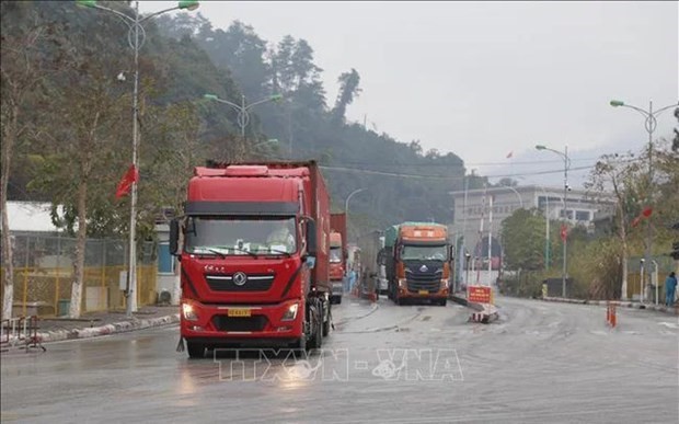Recuperan intercambio comercial y viaje a través de puerta fronteriza entre Vietnam y China. (Fotografía: VNA)