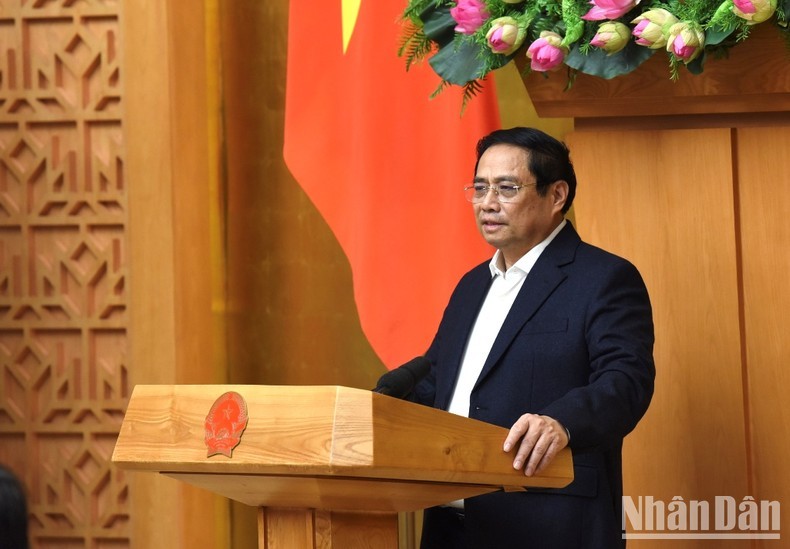 El premier Pham Minh Chinh habla en la sesión. (Fotografía: Nhan Dan)