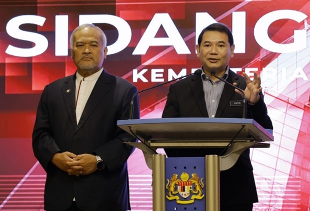 El ministro de Economía de Malasia, Rafizi Ramli, pronuncia un discurso en la reunión del Grupo de Trabajo Especial para Facilitar Negocios (Pemudah). (Fotografía: Bernama)