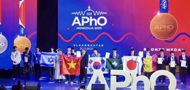 Vietnam gana cuatro medallas de bronce en la Olimpiada de Física de Asia-Pacífico. (Fotografía: VNA)
