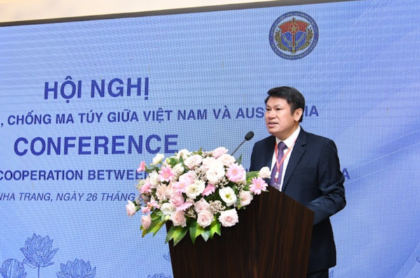 El teniente general Nguyen Van Vien, director del Departamento de Policía de Investigación de Delitos de Drogas. (Fotografía: baochinhphu)