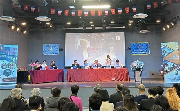En el décimo Congreso de la Unión de Estudiantes Vietnamitas en Francia. (Fotografía: VNA)