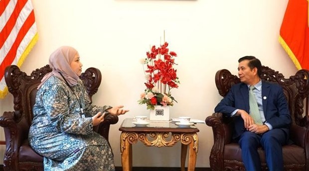 El embajador de Vietnam en Malasia, Dinh Ngoc Linh, en la entrevista concedida a Bernama. (Fotografía: VNA)