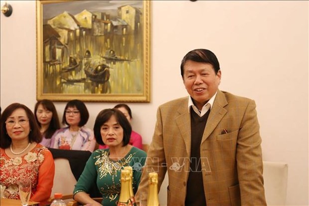 Nguyen Duc Thang, presidente del club “Van nghe Thang Muoi” (Artes de Octubre) y también miembro de la Asociación Alemania-Vietnam. (Fotografía: VNA)